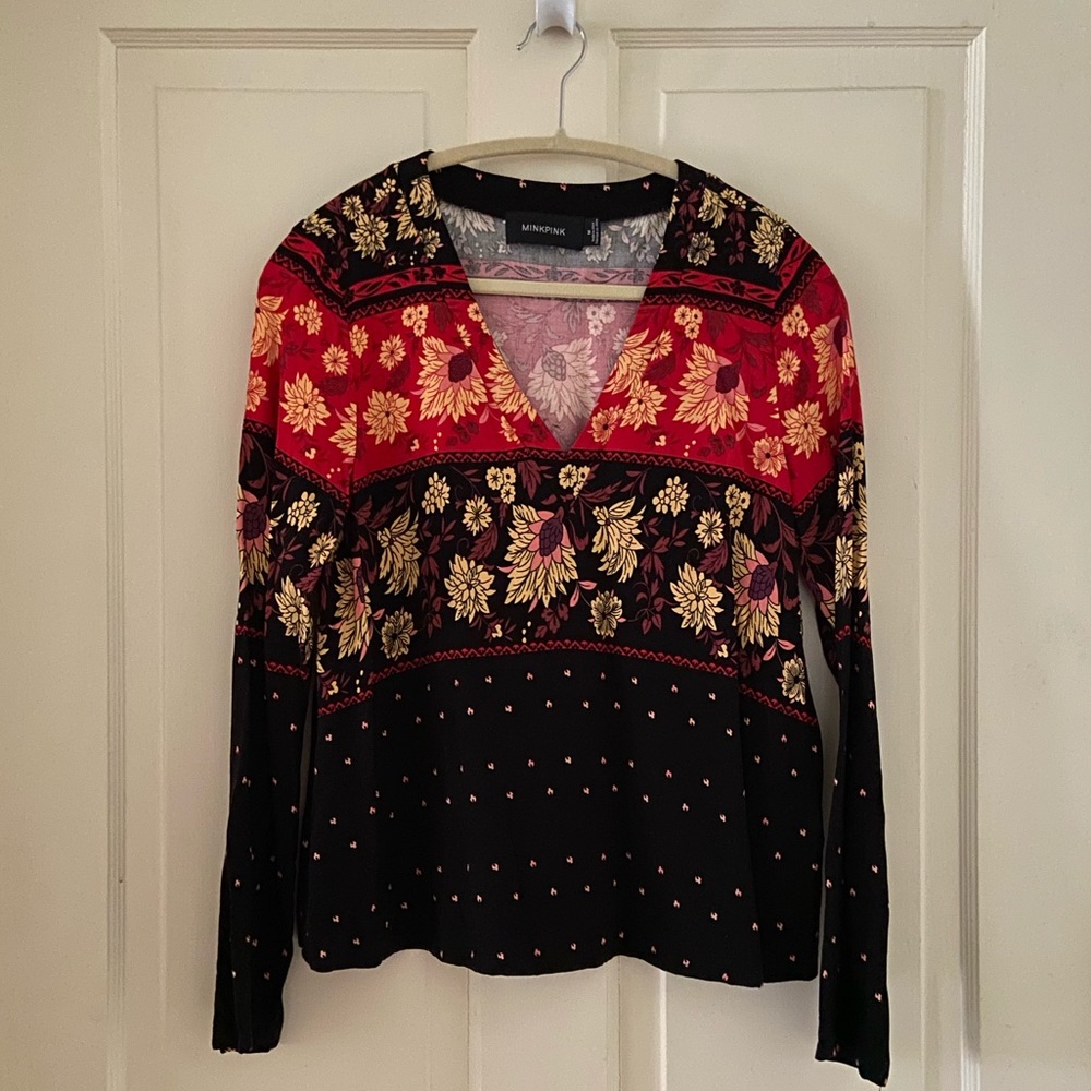 MinkPink long sleeve top